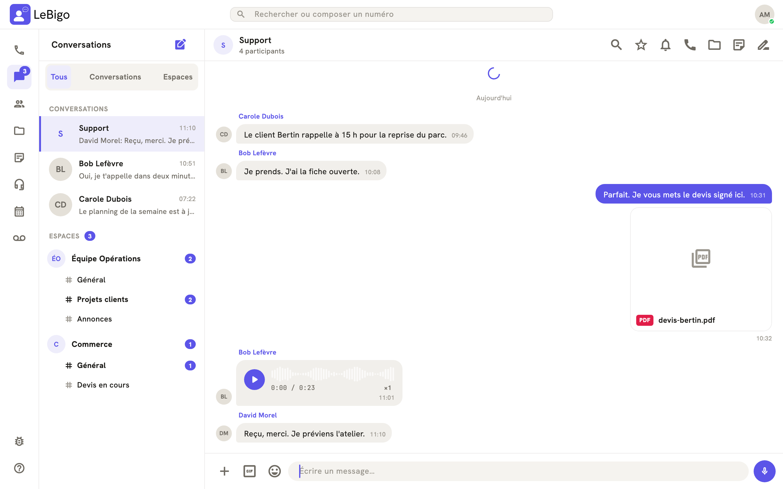 Une conversation de groupe avec messages, un PDF partagé, un message vocal et le champ Écrire un message