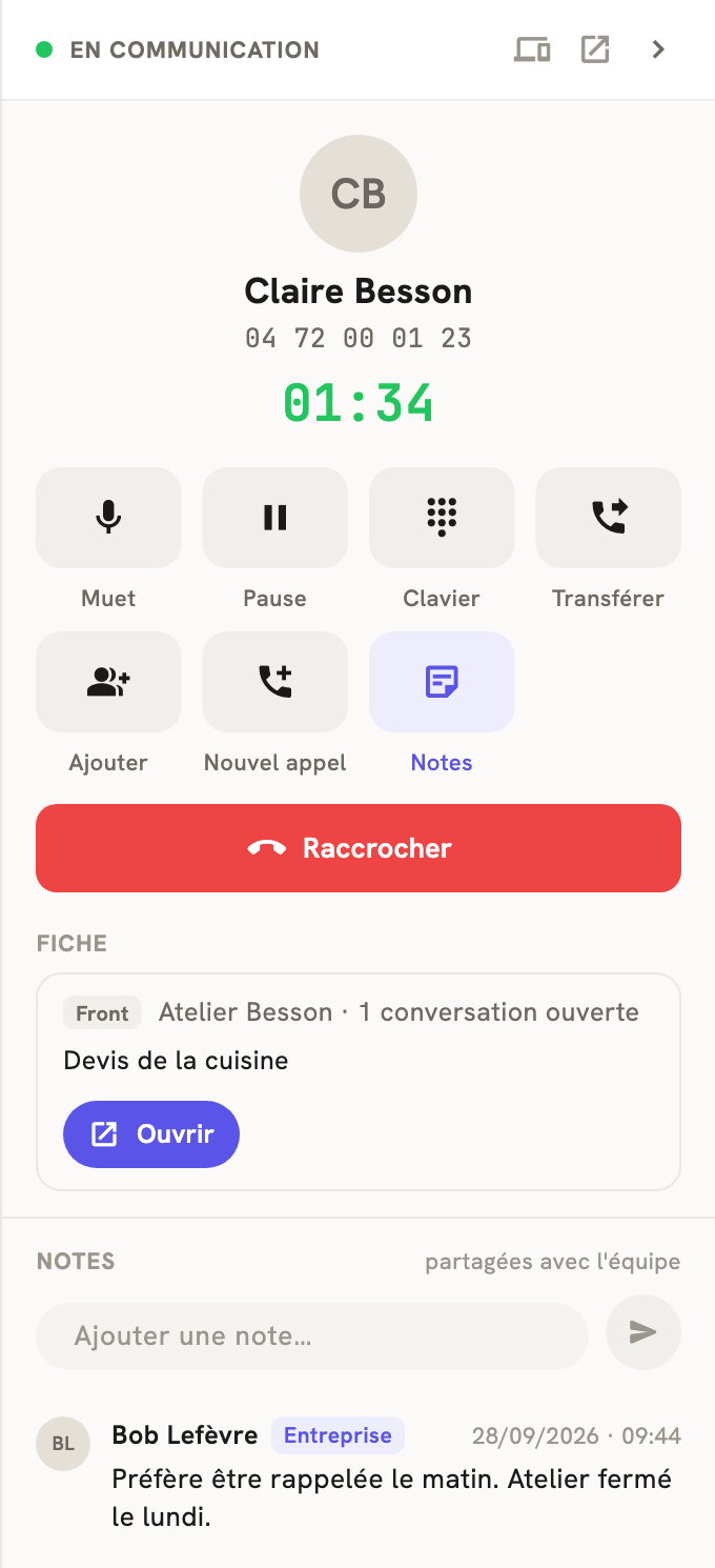 Le volet d'un appel en cours dans LeBigo, avec la fiche du contact