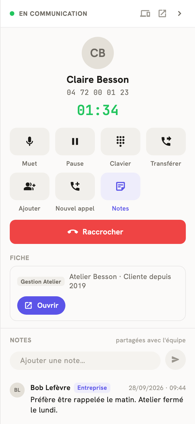 Le volet d'un appel en cours dans LeBigo, avec la fiche du contact