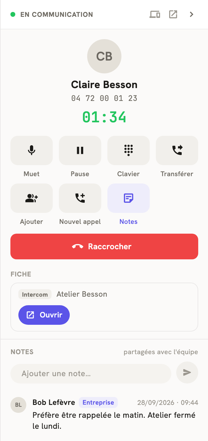 Le volet d'un appel en cours dans LeBigo, avec la fiche du contact