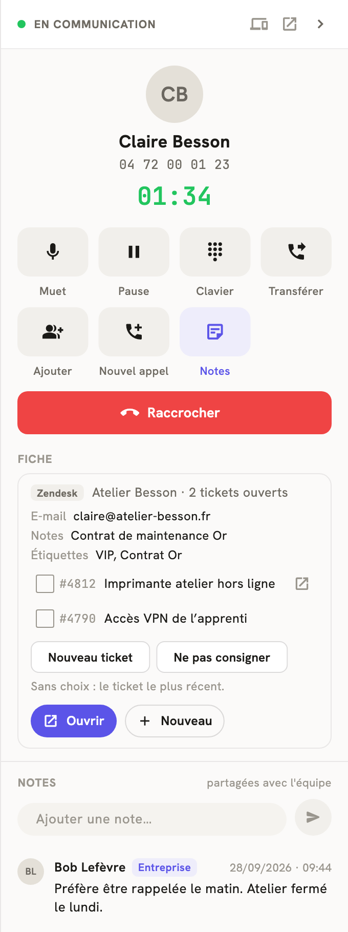 Le volet d'un appel en cours dans LeBigo : la fiche Zendesk du client, ses tickets à cocher, Nouveau ticket et Ne pas consigner